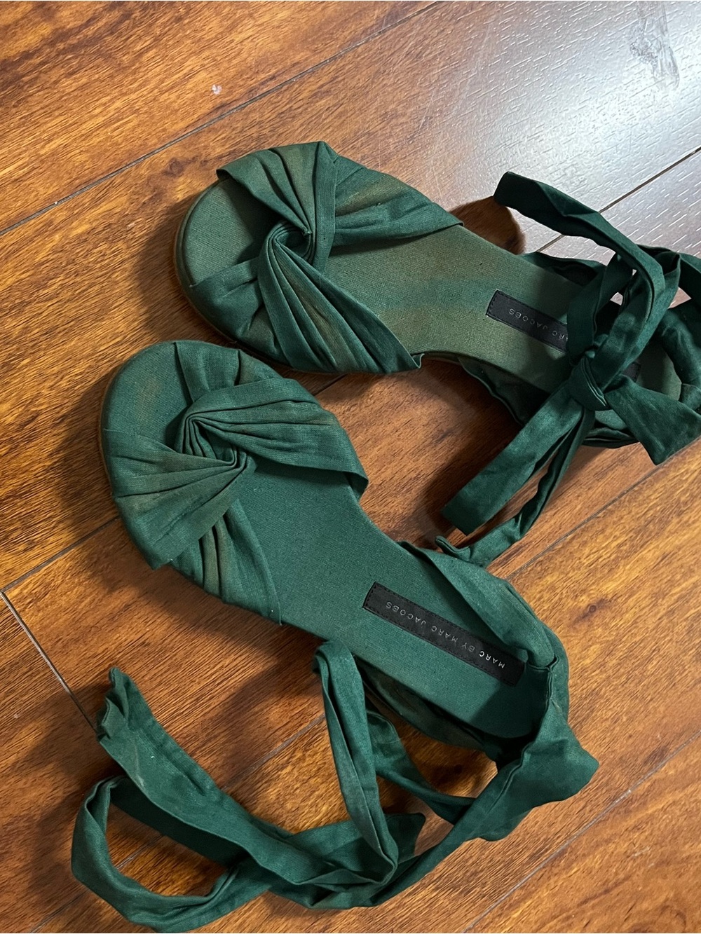 Marc Jacobs Emerald Green Knot-Tie Flat Sandals